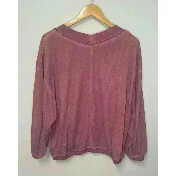 Pink ribbed sweater (soft) size medium - Picture 2 of 3